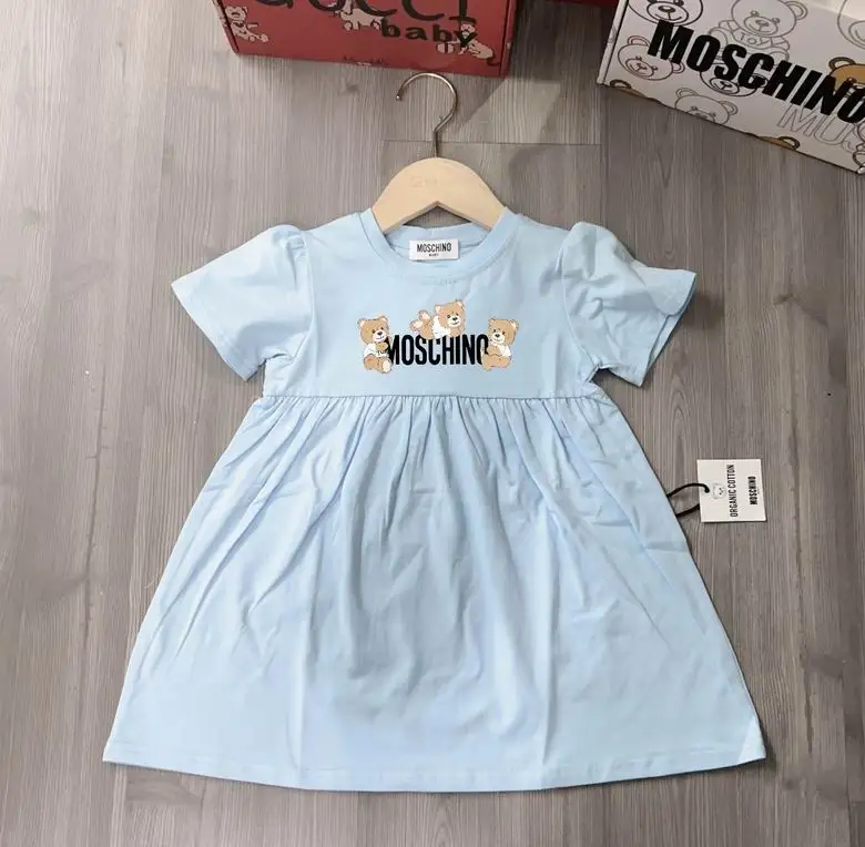 Moschino sz90-140 198